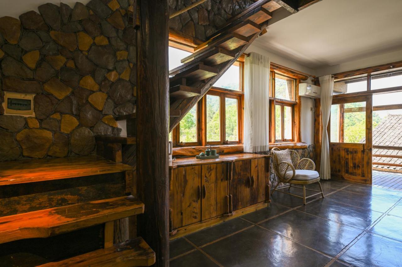 No.5 Valley Lodge 장가계 외부 사진