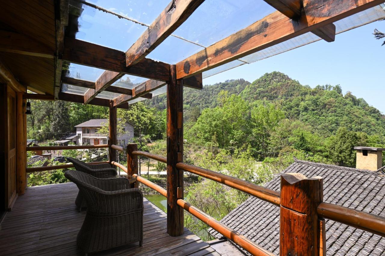 No.5 Valley Lodge 장가계 외부 사진